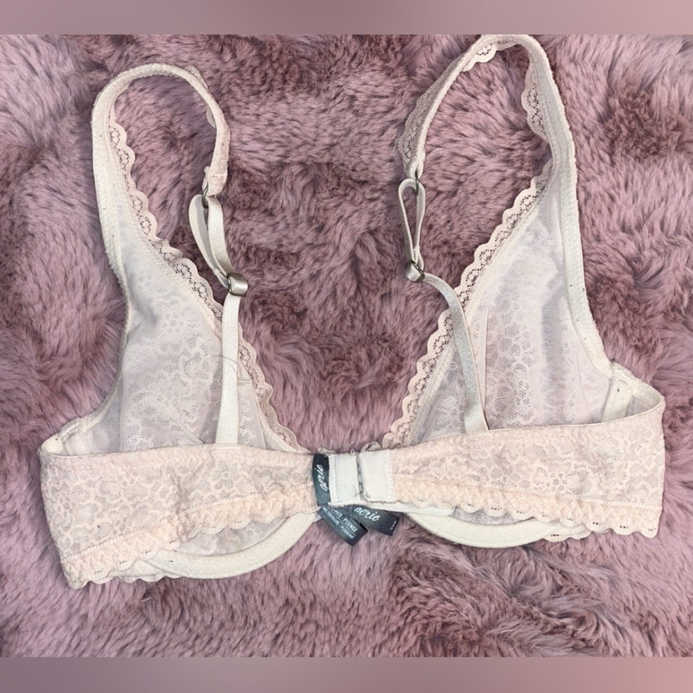 Light pink/white bralette.